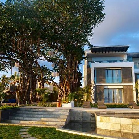 Esplanade Beachfront Luxury Apartments Mauritius Exterior photo