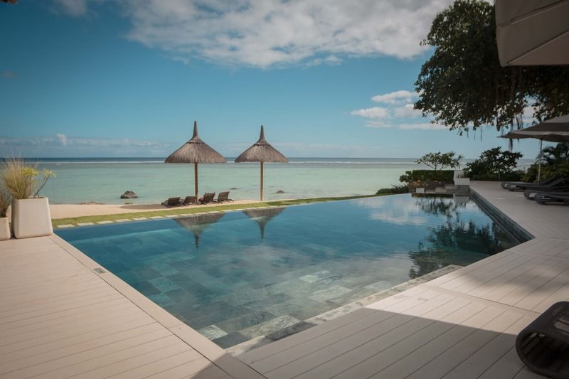 Esplanade Beachfront Luxury Apartments Mauritius Exterior photo